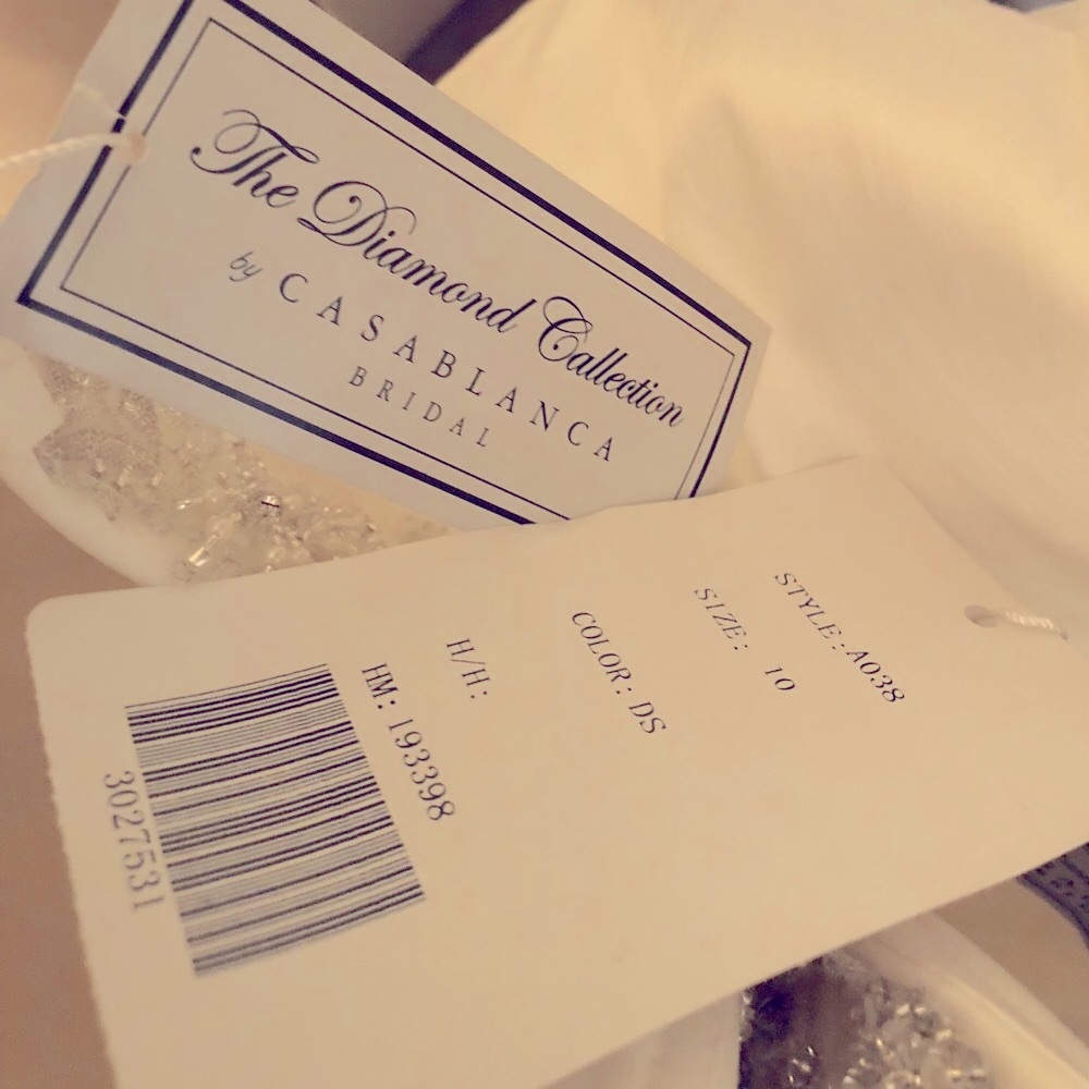 Casablanca The Diamond Collection White Wedding Gown With Train NWT - Picture 15 of 17